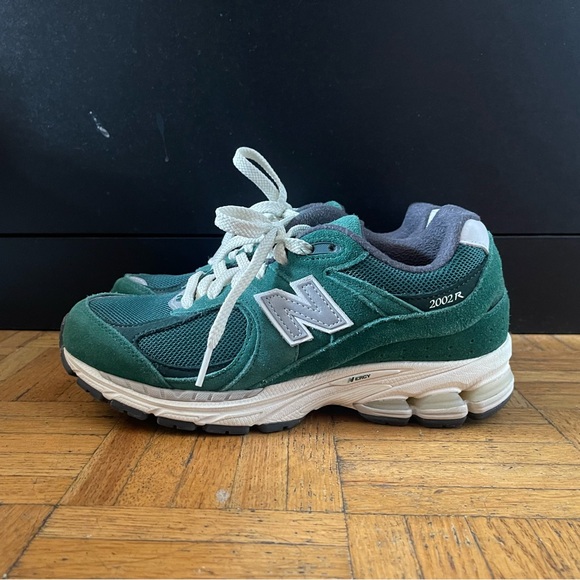 New Balance 2002r - Picture 7 of 7